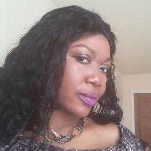 Meet your Posher, Constance